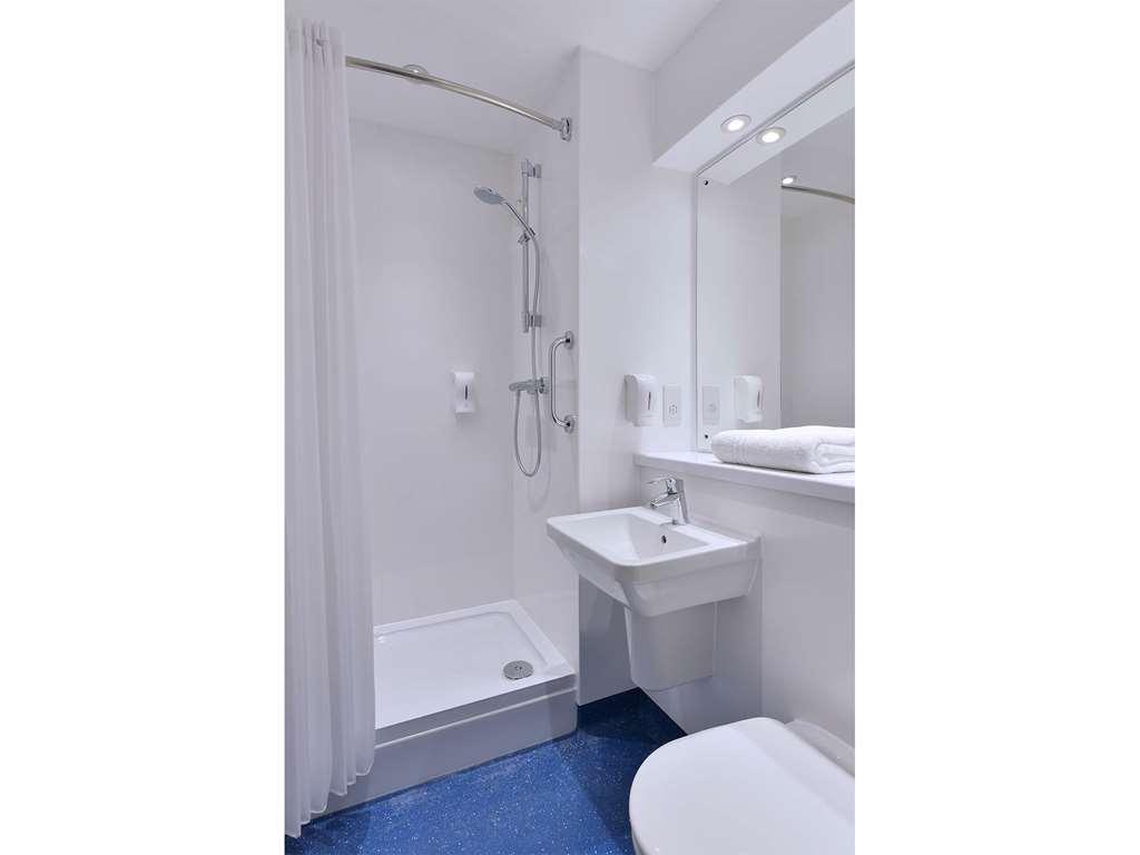 Travelodge Bracknell Ngoại thất bức ảnh